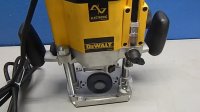 Dewalt Electric Plunge Router Demo DW625