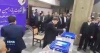 اسحاق جهانگیری رای خود را به صندوق آرا انداخت