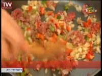 آشپزی به زبان کردی پاستا با سس قارچ و گوشت