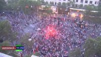 درگیری مردم فرانسه و پلیس در جشن قهرمانی