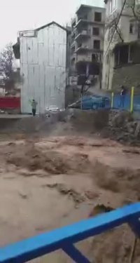 طغیان رودخانه در فشم