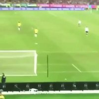 اتفاق جالب در بازی برزیل و آرژانتینن - پرتاب موشک