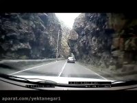 جعبه سیاه خودرو  دوربین خودرو در جاده