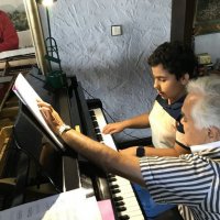 با سلام قطعه دریا نوازنده شایان جواهریان