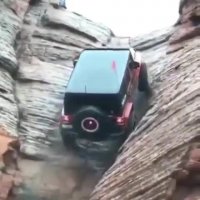 مصداق از دیوار راست میره بالا