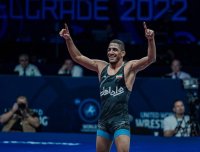 قهرمانی جانانه عموزاد در وزن 65 کیلو