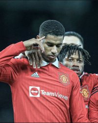 خلاصه بازی منچستریونایتد 3 - چارلتون 0