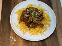 بشقابی از بهشت: بال و کتف مزه دار شده با سیب زمینی سرخکرده