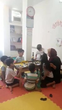 کارگاه درمان اضطراب جدایی و افزایش اعتماد به نفس کودکان