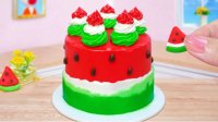 آشپزی مینیاتوری کیک میوه ای - فیلم کیک مینیاتوری با وسایل کوچولو