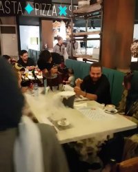 ترلان پروانه و بهاره افشاری و بهرام افشاری در پردیس کوروش