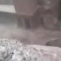 بازشدن دریچه اضطراری سد دز بعد از پنجاه سال