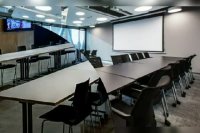 اجاره میز کنفرانس و تجهیزات اداری