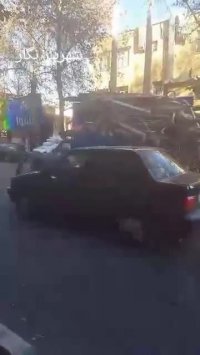 چه میکنه این وانته...