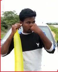 باد کردن بادکنک با گوش !