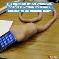 شارژر عجیب که به شکل "ناف" است