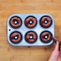 دونات شکلاتی