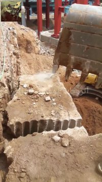 برش فونداسیون بتن مسلح/پروژه بهسازی مقبره الشعرای تبریز( کارفرما: شرکت دالگا)