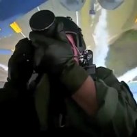 مانور زیبا با f-18