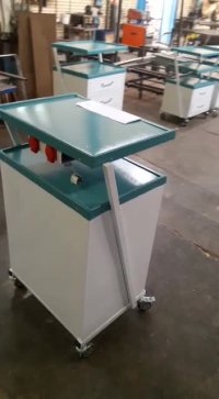 ترالی جای دستگاه های برقی http://ktsalamat.com/