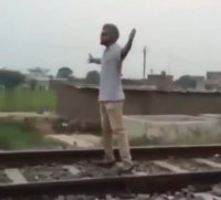 خودشکی روی ریل قطار