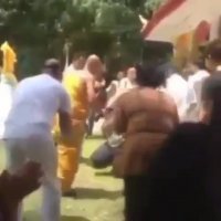 مراسمات عجیب باستلنی