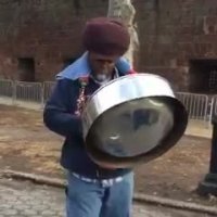 پیرمرد نوازنده