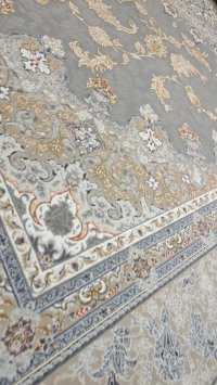 خرید فرش افشان