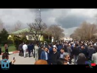 تجمع مردم و مسئولین کردستان به پاس زحمات سپاه در مقابل سپاه بیت المقدس استان کردستان