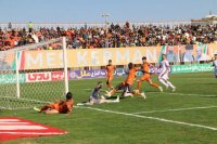 خلاصه بازی مس کرمان 1 - فولاد 1