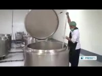 آشپزخانه هیئت ماموریت حج امسال 20000 غذا برای زائران ایرانی دارد