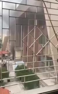 ساختمان دادگاه لاذقیه سوریه به آتش کشیده‌ شد