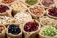 عدس و لپه 25 درصد ارزان شد