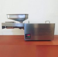 دستگاه روغن گیری و روغن کشی