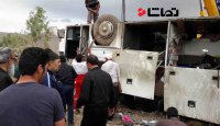 نخستین تصویر از واژگونی اتوبوس گرمسار - ارادان