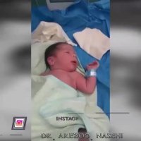 اولین دیدار آراز کوچولو با مادرش...