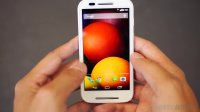 Moto E - First Look!