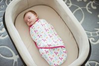 پیچاندن نوزاد در پارچه