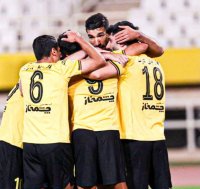 خلاصه بازی سپاهان 2 - مس رفسنجان 0