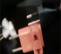 راه جالب جهت استفاده از پریز