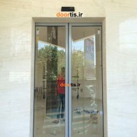 در اتوماتیک هتل