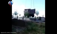 لحظه دردناک مرگ دو نفر بر اثر پاره شدن سیم بکسل جرثقیل