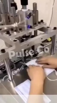 کش زن ماسک سه لایه