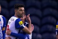 گل سوم پورتو به استوریل توسط طارمی (پنالتی)