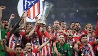 مراسم جشن قهرمانی اتلتیکو مادرید پس از فتح یورولیگ