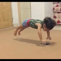 دراز و نشست کودکانه