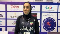 مبینا غفاریان مدافع میانی تیم ملی والیبال زنان ایران