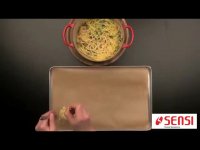 فیلم آموزشی تهیه چیپس اسپاگتی با پنیر پارمسان