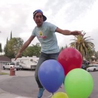 خلاقیت زچ کینگ - بادکنک نیتروژن