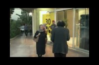 دوربین مخفی دست و دلباز